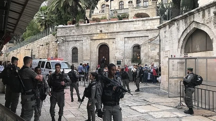 ذخيرتها انتهت في 4 أيام! شرطة الاحتلال توجهت للجيش لتزويدها بأسلحة لقمع احتجاجات القدس الأخيرة