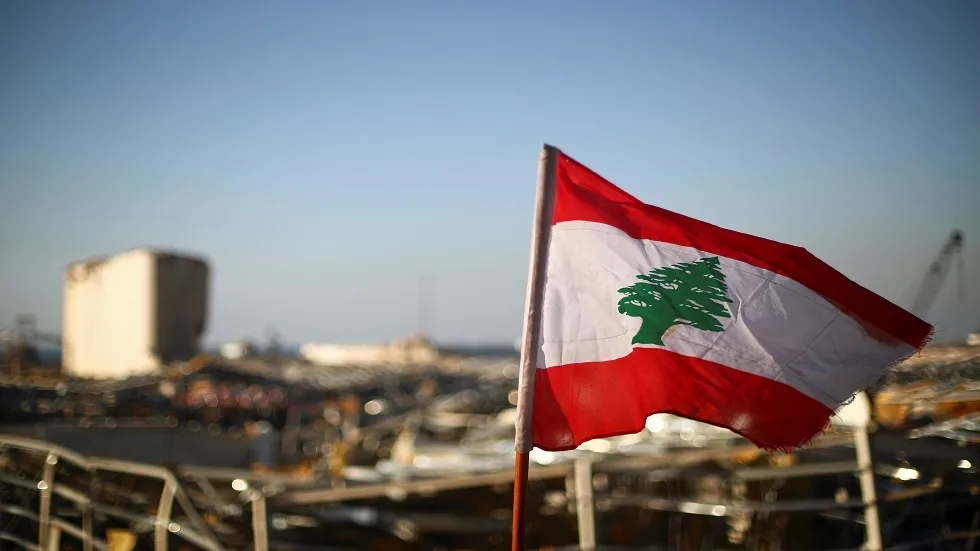 عن الحرب والحصار في لبنان