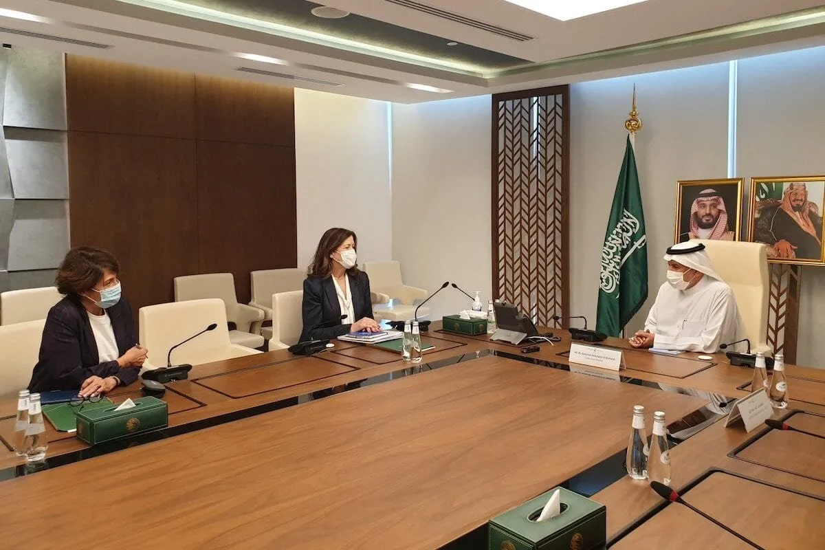 ازدواجية منطق الدولة في المفهوم الأميركي