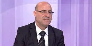 فيصل عبد الساتر