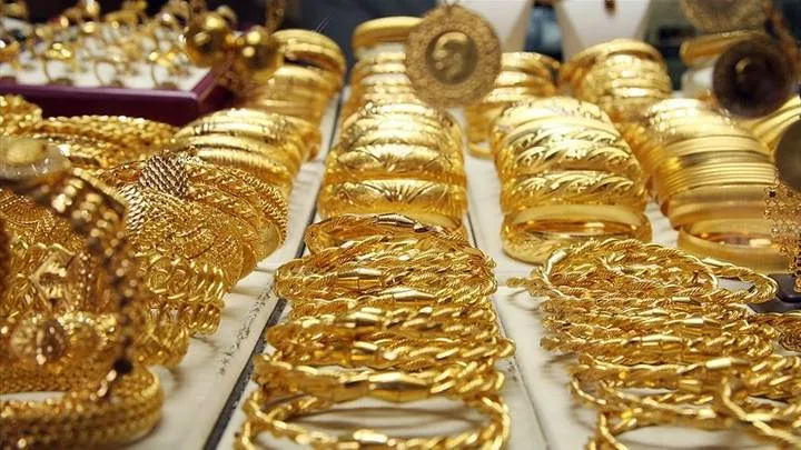 ما قصة الذهب “تحت الوسائد” في تركيا؟