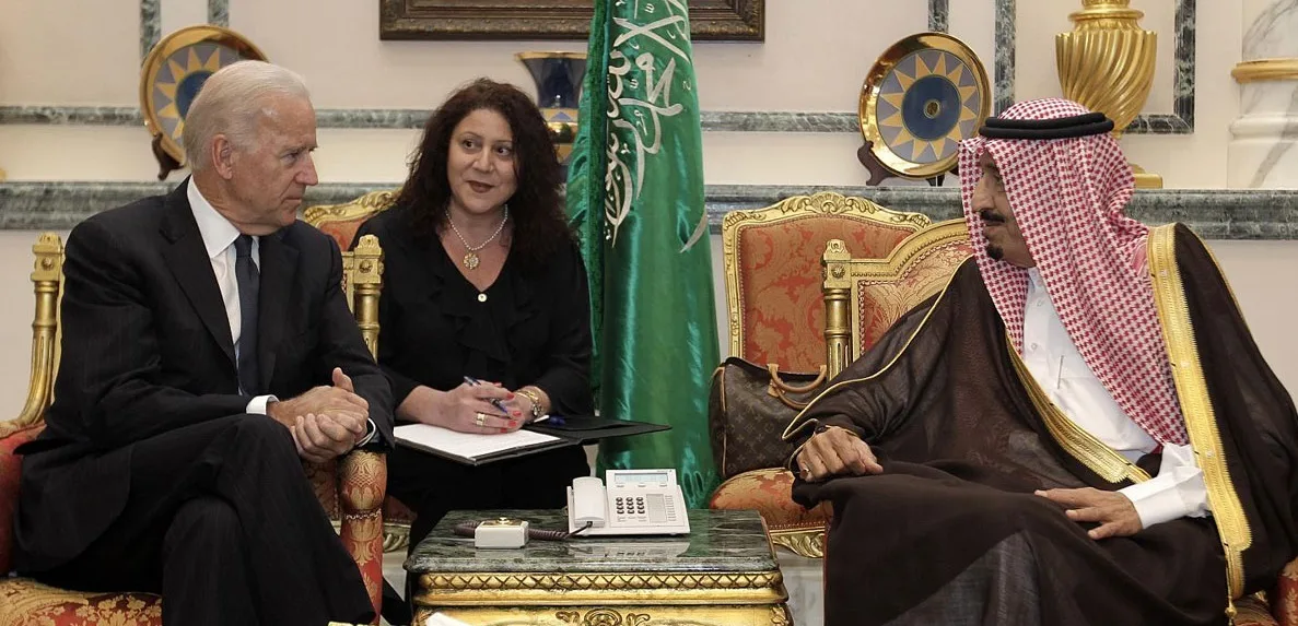 بايدن يهرول نحو السعودية.. بين الدوافع والأهداف، انتصارٌ للمملكة أم تحقيق توازن؟