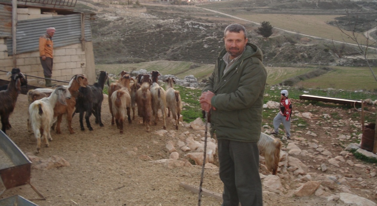 ضحايا القنابل العنقودية في لبنان.. إصرارٌ على الحياة