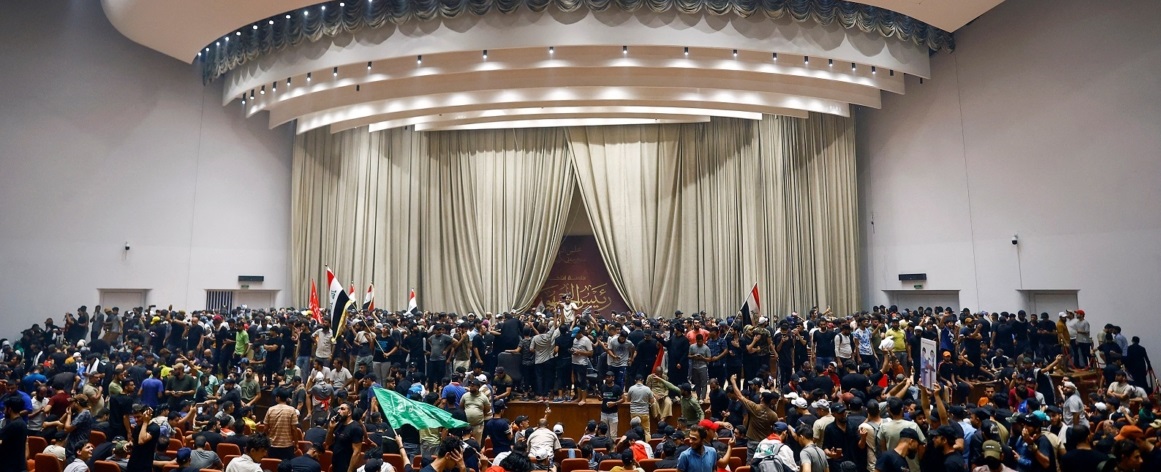 أنصار “التيار الصدري” في البرلمان: هل يعود العراق إلى مشهد “الصدام الأهلي”؟