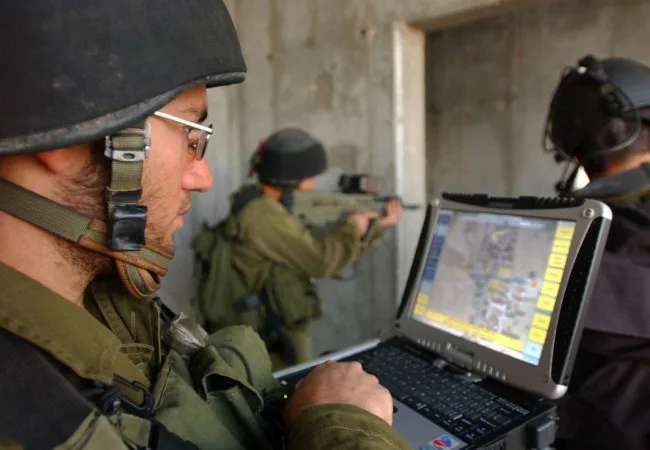 المقاومون الفلسطينيون والسيبرانية الإسرائيلية