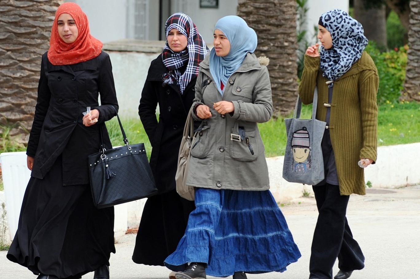 وَهل تكون حضارة الإنسان بغير الحجاب؟