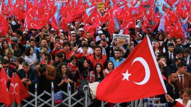 تركيا… الانتخابات وثنائية الأمن واللاجئين