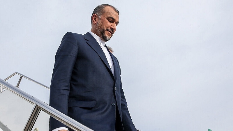 الوزير الإيرانيّ في بيروت: مهمّة ذات طابع “جهادي”