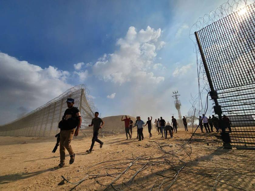 “طوفان الأقصى” يطيح بمخططات العدو