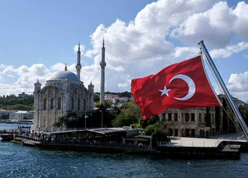 تركيا والصفقة الكبرى: لماذا اقتربت أنقرة من واشنطن وابتعدت عن طهران وحماس؟