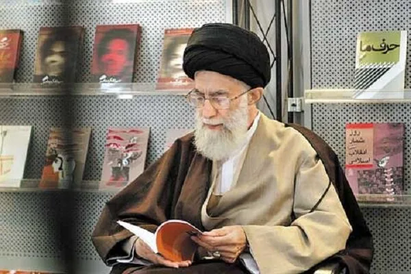 بين الفقه والفكر والرواية: ملامح من الشخصية الجامعة للإمام الخامنئي