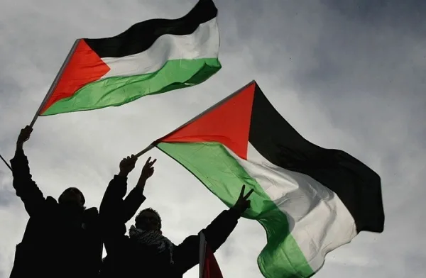 حين يُصبح علم فلسطين جريمة في الأردن!