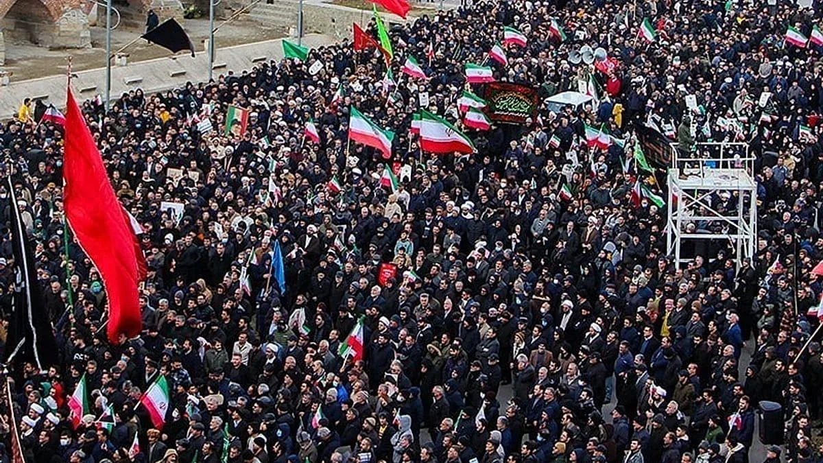 إيران تُحطم أوهام الشيطان الأكبر